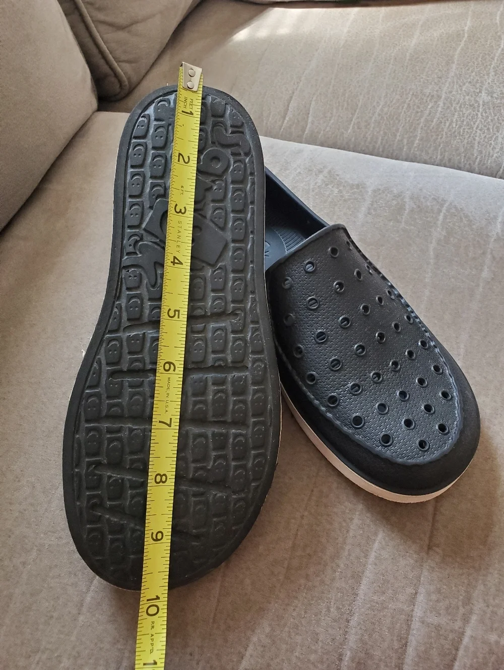Sanuk Lil Walker Black - Youth Size 6Y Unisex